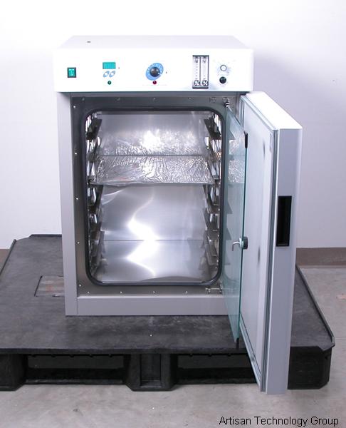 Shel Lab 5015 General Purpose CO2 Incubator