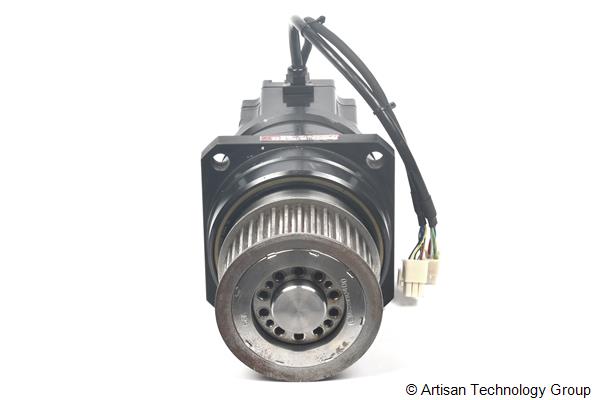 Yaskawa SGMP-03B3G42 Servo Motor